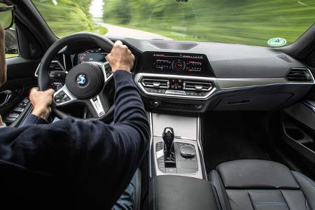 BMW M340i Touring xDrive, Interieur
