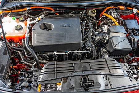 BMW X1 25e, Ford Kuga PHEV, Opel Grandland X Hybrid, Volvo XC40 T5 Recharge, Vergleichstest