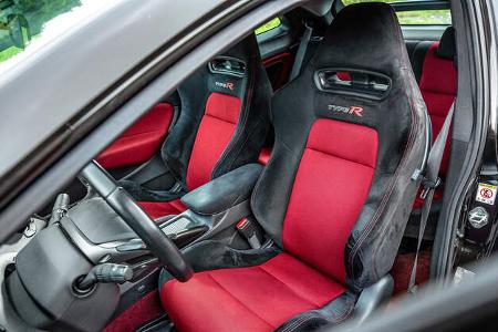 Honda Civic Type R FN2, Sitze