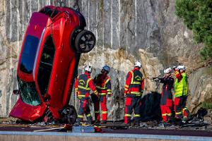 Köpper-Crash aus 30 Metern Höhe