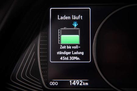 Lexus UX 300e