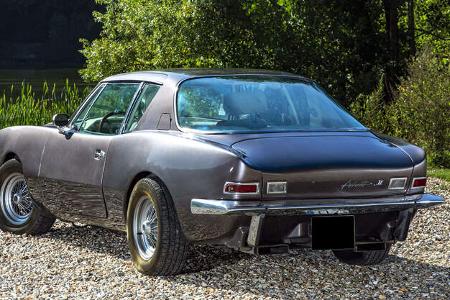 Studebaker Avanti (1973)