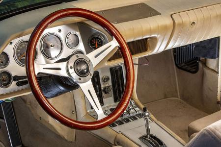 Studebaker Avanti (1973)