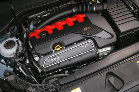 Audi RS 3 Sportback, Motor