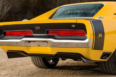 Ringbrothers Custom 1969 Dodge Charger Restomod