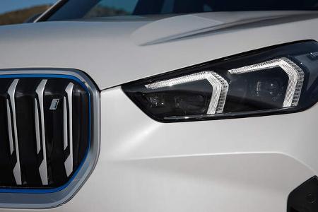 BMW iX1 xDrive30