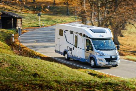 BUERSTNER DELFIN T 680 G
