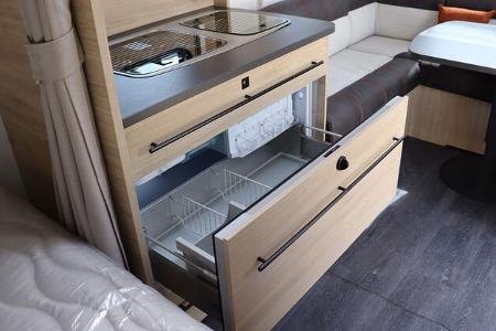 Caravan-Neuheit Caravelair Antares 455 Anniversary Titanium