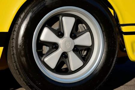 Porsche 911 Carrera RS 2.7