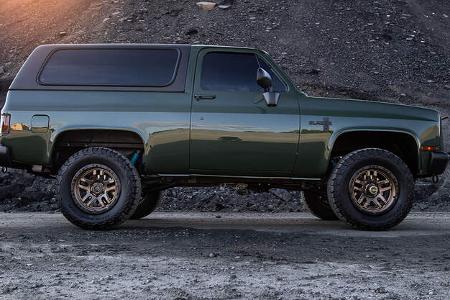 Retro Designs 1984 Chevrolet K5 Blazer Restomod
