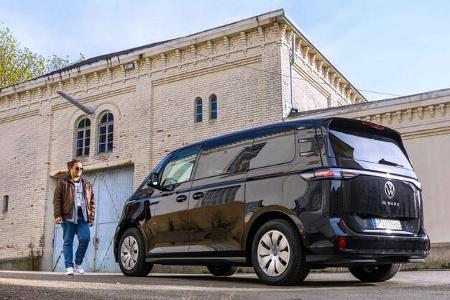 ID Buzz + Kuckoo-Camper Totale hinten links
