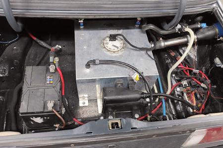 BMW 3er E21 mit V10-Motor des BMW M5 E60