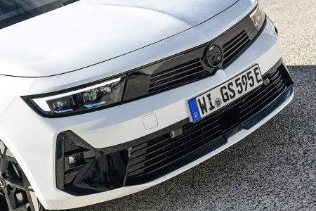 Opel Astra GSe, Front