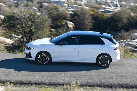 Opel Astra GSe