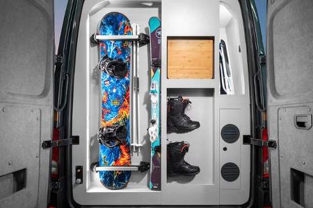 Heckstauraum, Skier, Snowboard, Skistiefel, Kastenwagen, VW Crafter
