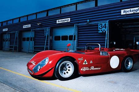 Alfa Romeo T33/3, Seitenansicht, Boxengasse