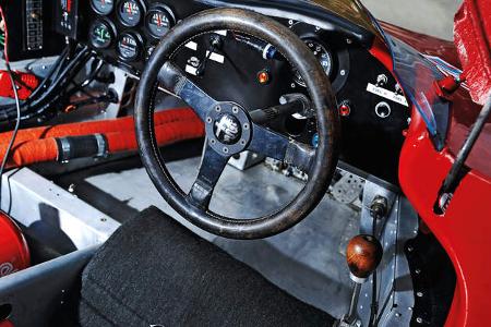 Alfa Romeo T33/3, Cockpit, Lenkrad