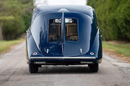 Tatra T77