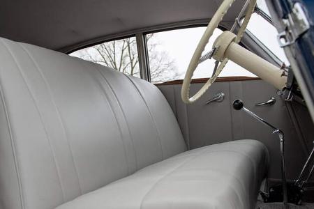 Tatra T77