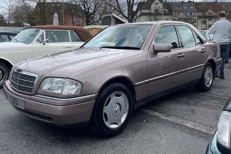 Mercedes C-Klasse C220 W202 Rosenholz Techno Classica (2023)