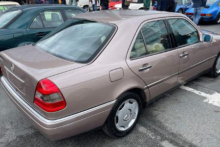 Mercedes C-Klasse C220 W202 Rosenholz Techno Classica (2023)
