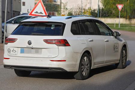 Erlkönig VW Golf Variant