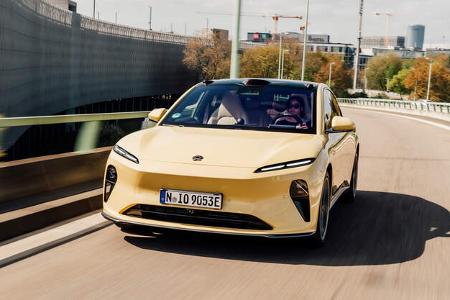 Nio ET5