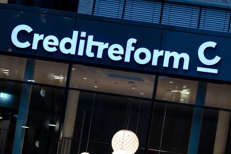 Wenn es darum geht, die Unternehmensnachfolge rechtzeitig zu klären, tun sich mittelständische Firmen in Deutschland laut Creditreform oft schwer. Wenn es darum geht, die Unternehmensnachfolge rechtzeitig zu klären, tun sich mittelständische Firmen in Deutschland laut Creditreform oft schwer.