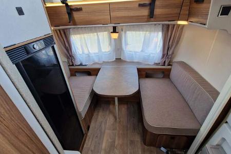 Eriba Touring 642 Sitzgruppe