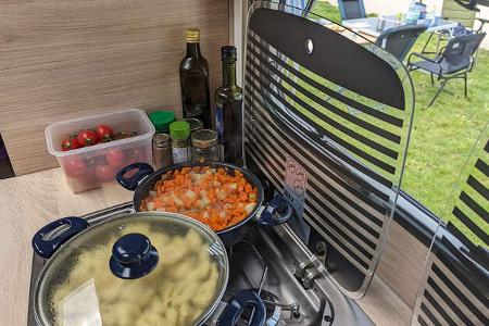 Caravelair Sport Line 486 T kochen