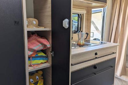 Caravelair Sport Line 486 Stauraum Schrank