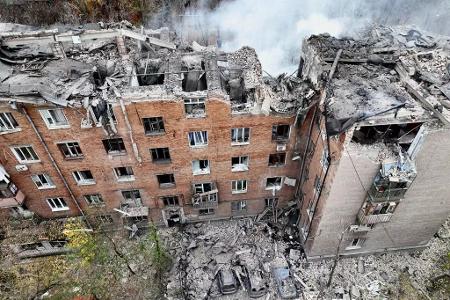 Die südostukrainische Industriestadt Krywyj Rih ist immer wieder Ziel von russischen Raketenangriffen. (Archivbild)