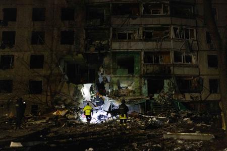 In Charkiw im Osten der Ukraine wurden bei neuen Angriffen mindestens vier Menschen verletzt. (Archivbild)