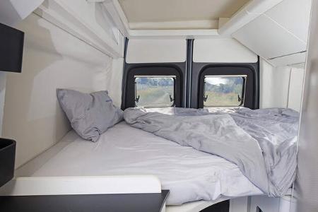 Neuheit Campervan Westfalia James Cook Querbett im Heck