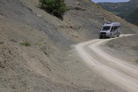 Dauertest Sunlight Cliff 590 4x4 (2024) f