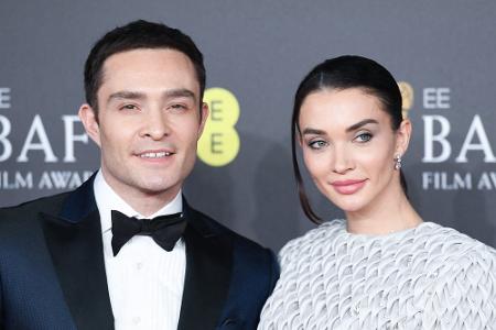 Ed Westwick und Amy Jackson