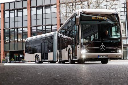 Gelenkbus Mercedes-Benz eCitaro G Elektrobus Daimler Buses