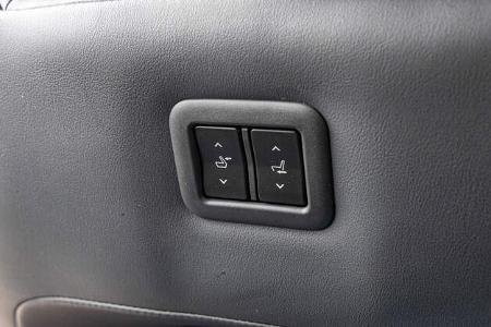 Mazda MX-30, Elektrsiche Sitzverstellung