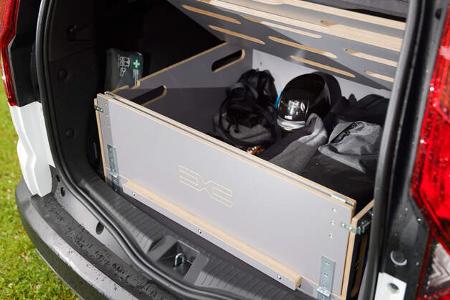 Dacia Jogger mit Campingbox Stauraum