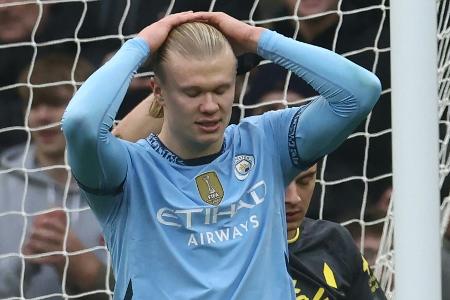 Haaland vergibt Elfmeter: City patzt gegen Everton Haaland vergibt Elfmeter: City patzt gegen Everton