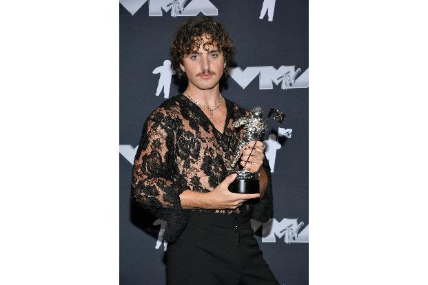 Popstar Benson Boone (22) gehörte zu den Trendsettern in Sachen Oberlippenbart. (Archivbild)