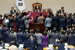Südkorea: Auch Interimspräsident Han des Amtes enthoben