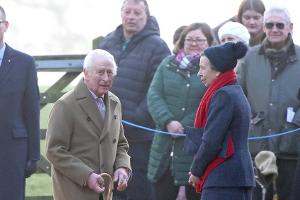 Sonntagsgottesdienst mit König Charles III. und Prinzessin Anne