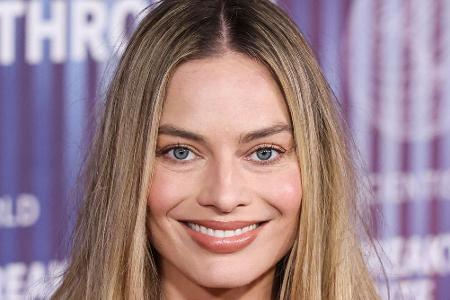 Babyalarm: Diese Stars wurden 2024 Eltern