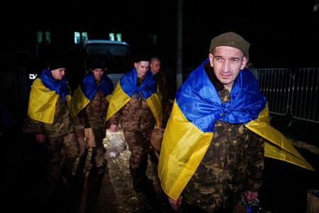 189 ukrainische Kriegsgefangene sind aus Russland heimgekehrt.
