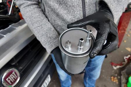 Fiat Ducato Kraftstofffilter Sensor anschließen