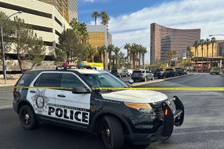 Es ist nicht das einzige Ereignis, das derzeit die USA erschüttert: Stunden nach dem Terroranschlag von New Orleans explodierte ein Tesla-Cybertruck vor einem Trump-Hotel in Las Vegas.
