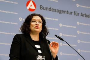 Nahles: Herausforderungen für Arbeitsmarkt bleiben