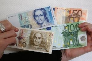 Millionenschatz D-Mark: Bundesbank tauscht altes Geld um