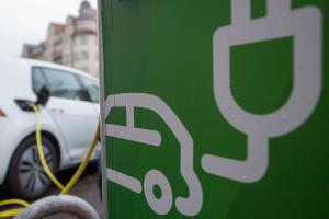 CSU plant Kaufprämie für E-Autos von bis zu 3600 Euro